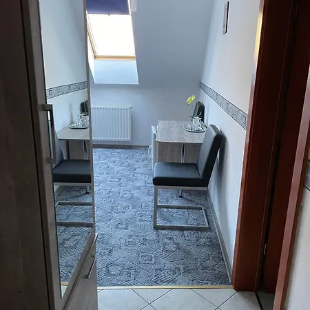 Rozmann Family Panzio & Apartmanhaz 公寓 Sárvár
